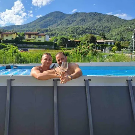 Accommodatie bij particulieren Kurt E Famiglia Casalzuigno