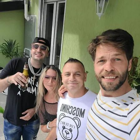 Accommodatie bij particulieren Kurt E Famiglia Casalzuigno